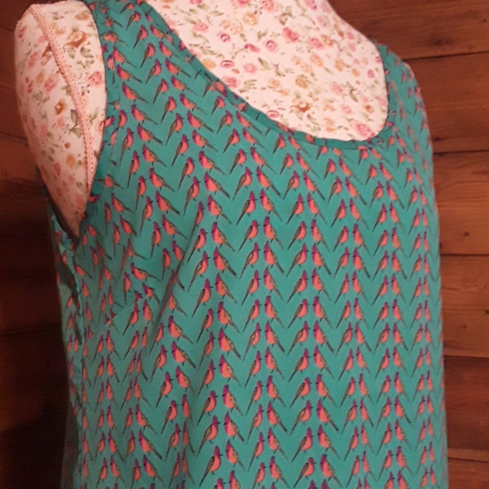 B Jewel Tank with Zippered Back